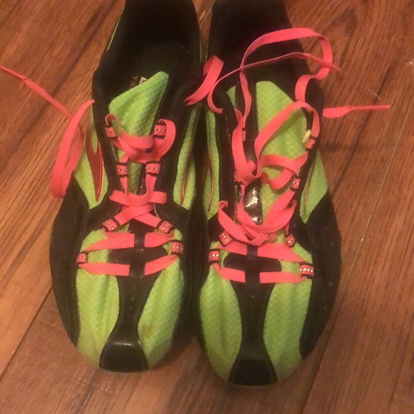 Brooks track and field spikes - Picture 3 of 6